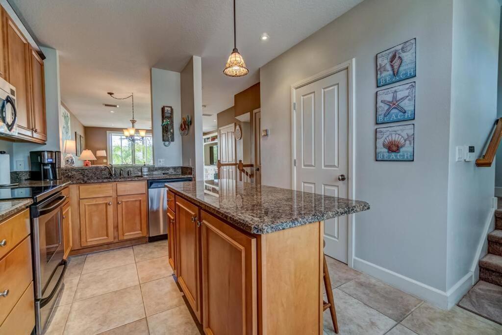 Bradenton Beach Resort Style Getaway-Walk To Beach Екстериор снимка